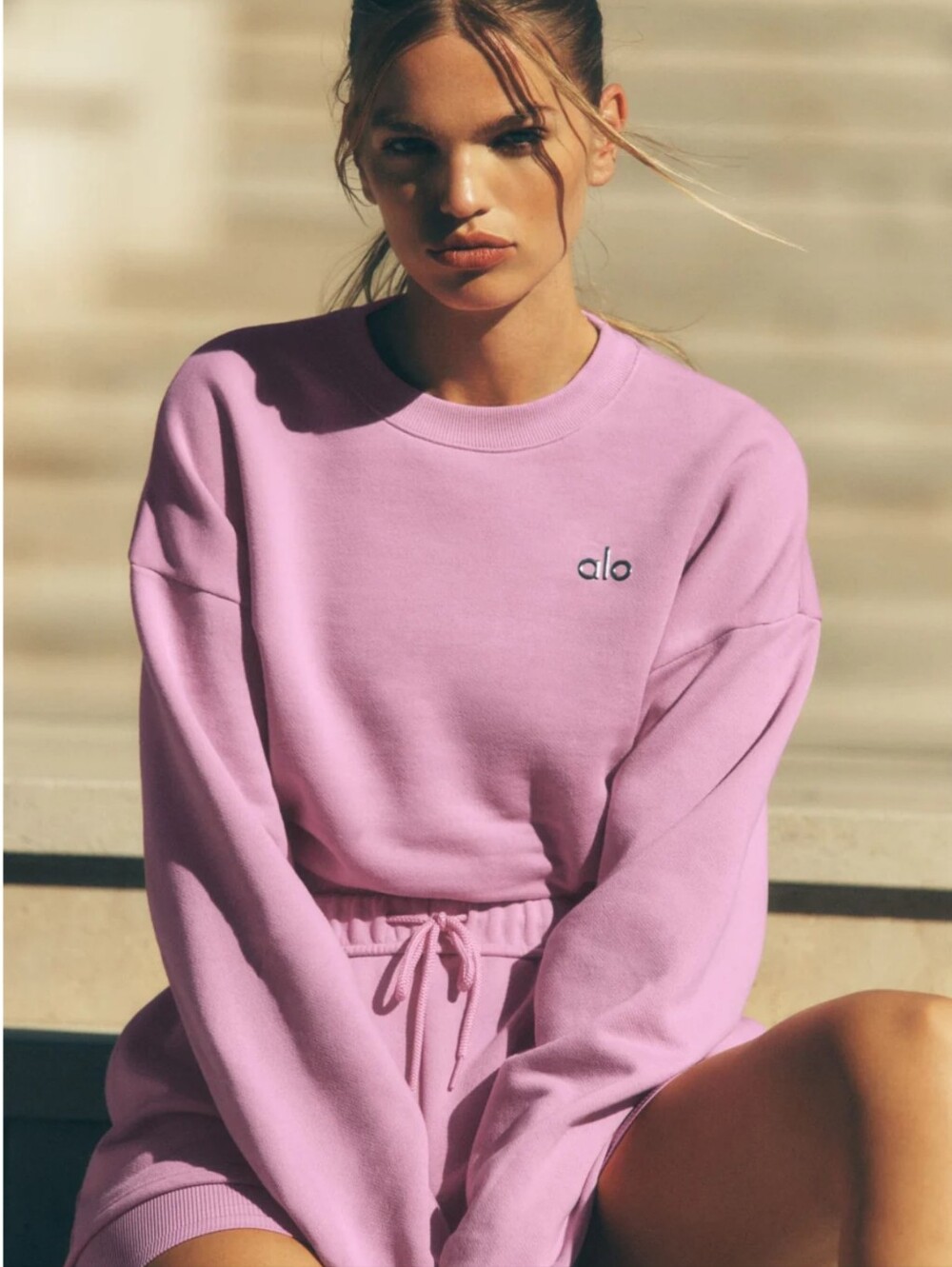 ALO Yoga Candy Heart Pink Accolade Sweatshirt